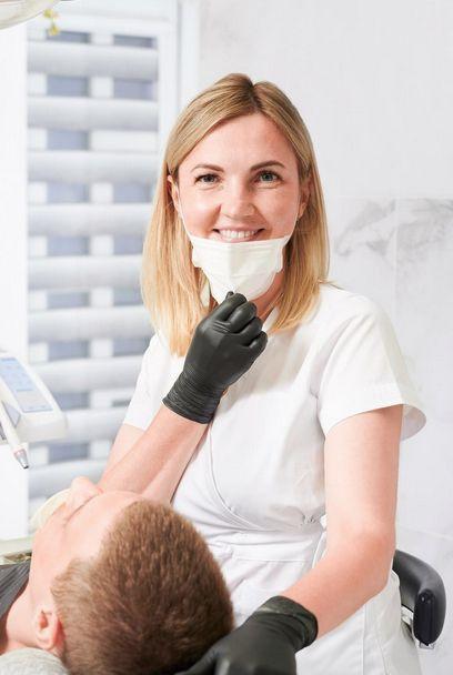 Fotografie Elena Marinescu - Medic stomatolog, protetică dentară și estetică